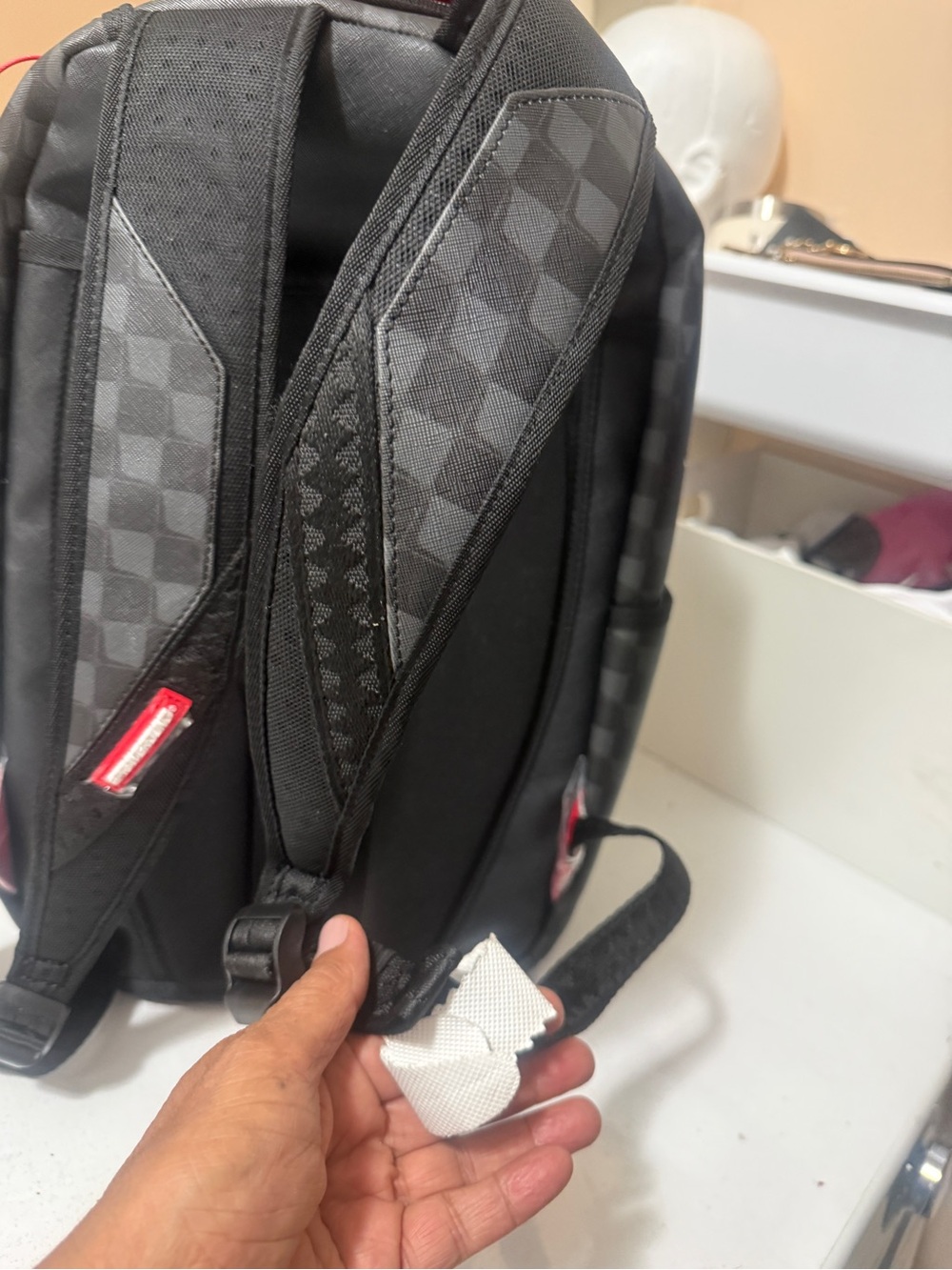 Sprayground Sharks In Paris Balloon Backpack Unisex Black
Shoulder Strap SPR245 - Picture 12 of 16